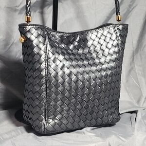 Bottega Veneta Signature Intrecciato Black Woven Design Leather Purse Bag